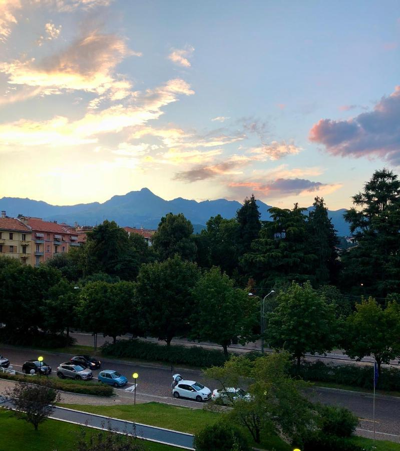 Agora' Palace Hotel Biella Esterno foto
