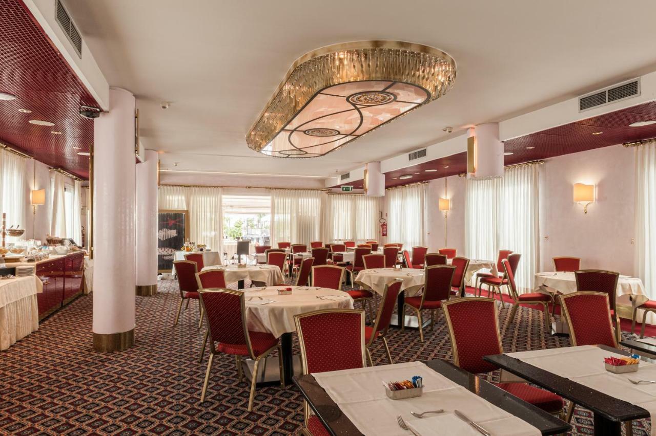 Agora' Palace Hotel Biella Esterno foto